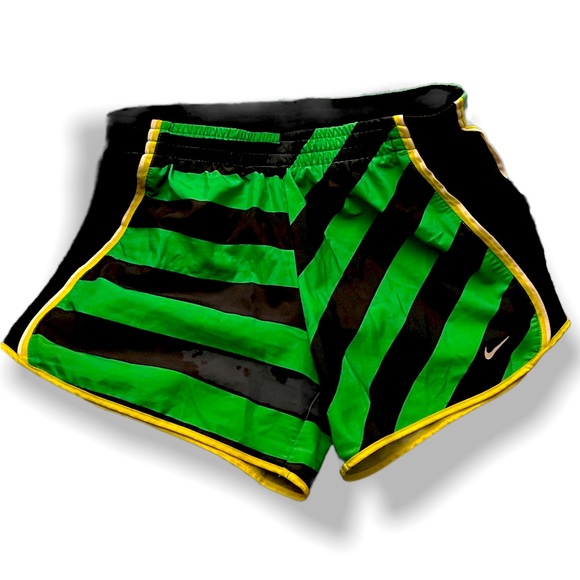 Nike Dri-FIT Tempo Icon Clash
Women's Running Shorts - Picture 1 of 2
